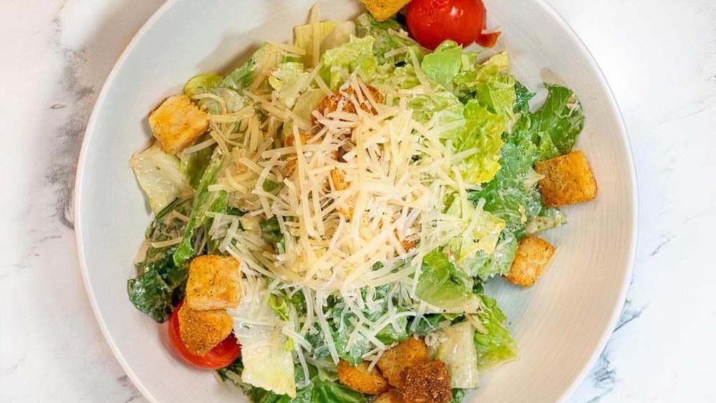 CAESAR SALAD (FULL) · Romaine lettuce, parmesan cheese, croutons and house made Caesar dressing.