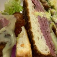 Classic Sandwich · Cold or Hot. Choice of Turkey, Pastrami, or Ham. Choice of Cheese & Bread
