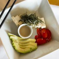 Tofu Avocado Salad 🌿 · Tofu and avocado salad with ginger dressing VG