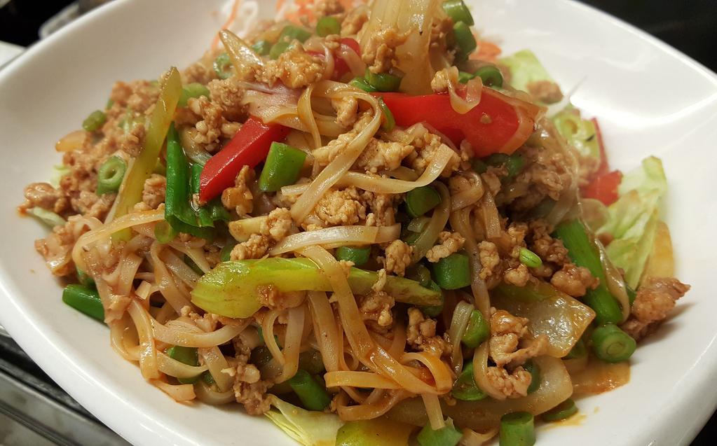 Chai Thai Noodles · Gluten free. Stir-fried rice noodle with ground chicken, onions, diced green beans, and red bell peppers (Gluten Free)
