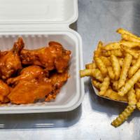 Chicken Wing Combos · Comes with Choice of Fries & Drink///

40-70 Pc. Combo comes with 2 fries and 2 drinks///

8...