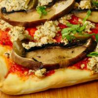 Pizza Vegan - Funghi & Olive · Vegan Mushroom and Olives. Toppings: Tomato Sauce with Oregano & Garlic, Herbed Tofu, Portob...
