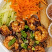 Grilled Shrimp 7X pcs Vermicelli BOWL · Comes with Egg Roll and side salad.