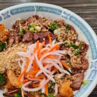 34.  Thin Rice Noodle with Grilled Sliced Pork, Grilled Shrimps & Vegetables/Bún Tôm Thịt Nướng · 