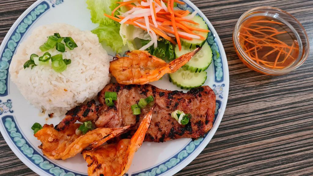 41.  Grilled Shrimps & Grilled Chicken With Steamed Rice & Vegetables/Cơm Tôm Gà Nướng  · 