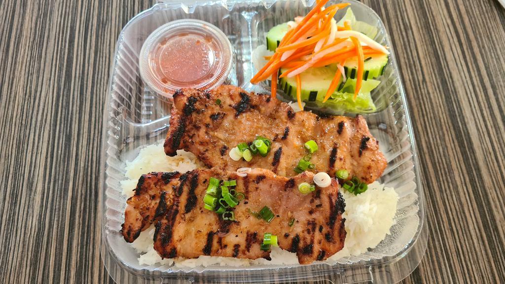 37. Grilled Chicken with Steamed Rice & Vegetables/Cơm Gà Nướng  · 