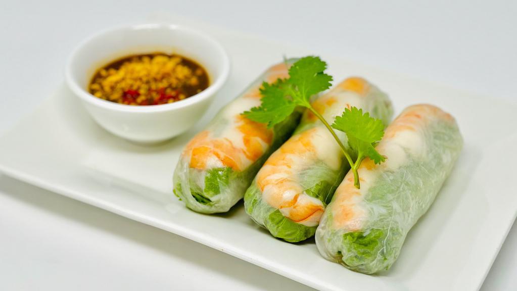 Gỏi Cuốn ⭐️    · Spring Rolls with boiled shrimps, pork, bean sprouts, green lettuce, vermicelli, mint, and a side of peanut sauce (3pcs)