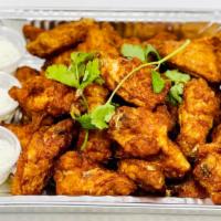 Cánh Gà Chiên (Party Tray) · Fried Chicken Wings (Party Tray)