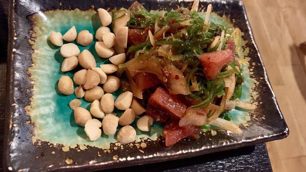 Hawaiian Poke’ · Tuna, onion, seaweed, sesame seeds, macadamia nuts, masago & scallions: spicy.