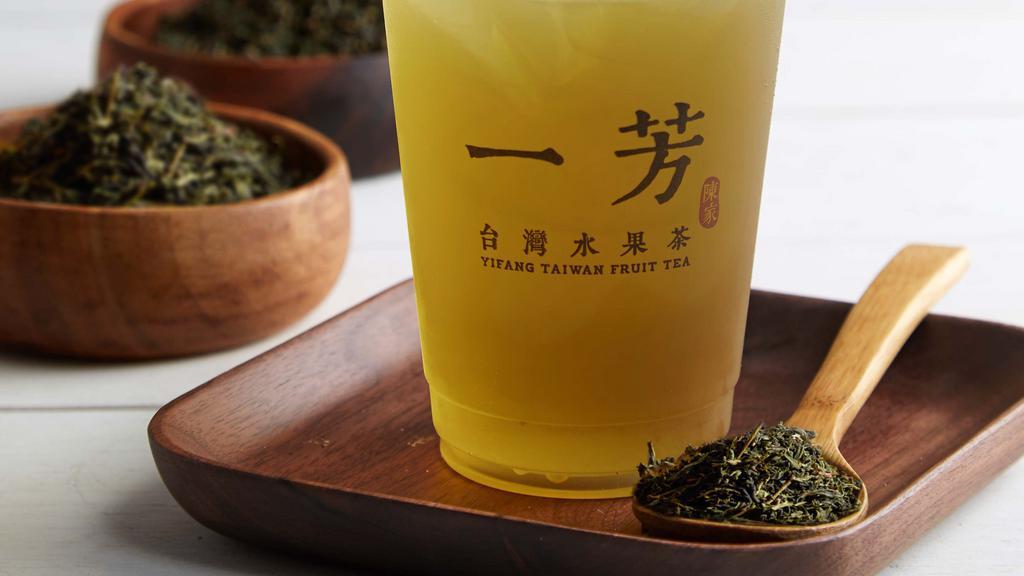 Pouchong Green Tea 包種綠茶 · Pouchong tea leaf is only produced in Pinlin, Taiwan, and is recognized as one of the finest in the world. Pouchong is a lightly oxidized tea, gives off a floral and melon fragrance and has a rich, mild taste. *Recommend with regular ice & 70% sweetness