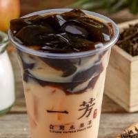 Grass Jelly Milk Tea Latte 仙草凍奶茶 · Black Tea Latte with grass jelly add-on *Fixed sweetness