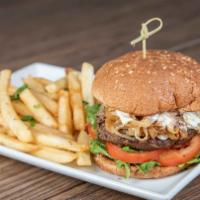 Veggie Burger · 100% Plant-Based Burger, Pepperjack, Baby Arugula, Tomatoes,
Grilled Onions, Pesto Aioli, Wh...