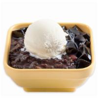 V8 Grass Jelly & Red Bean Soup with Vanilla Ice Cream · 