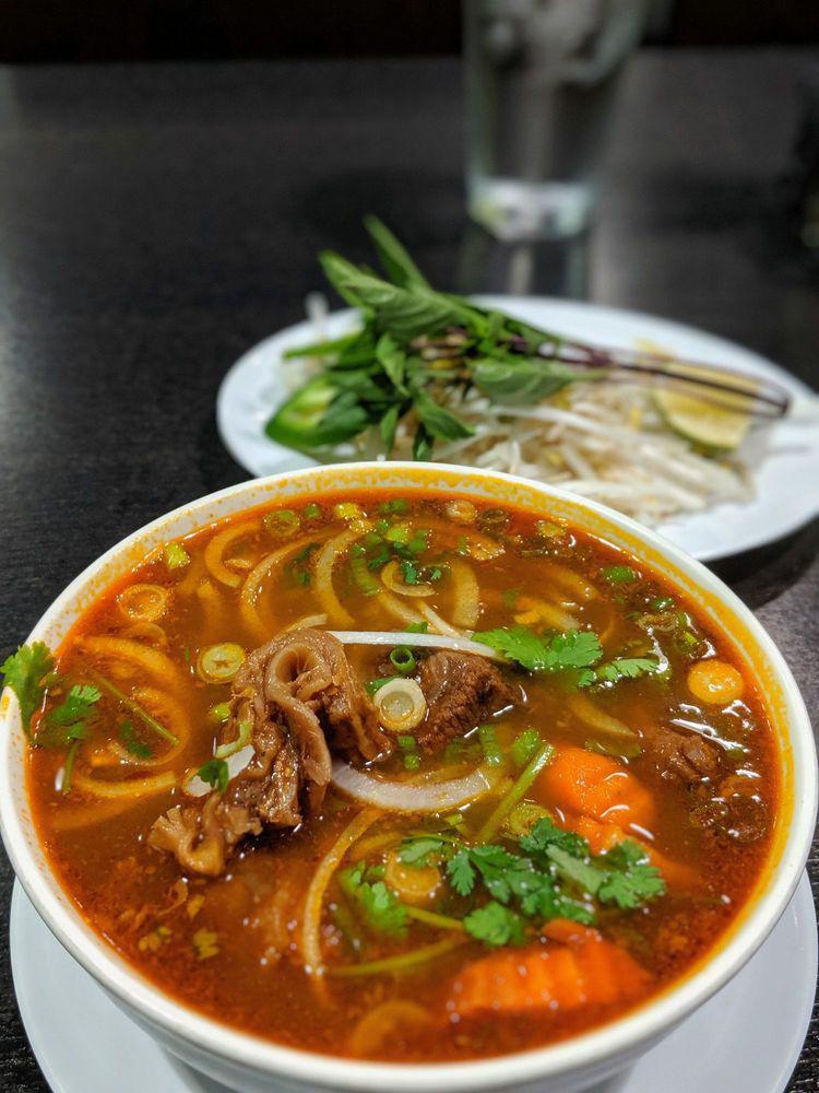 Pho Bo · Vietnamese · Soup · Noodles · Sandwiches · Smoothie