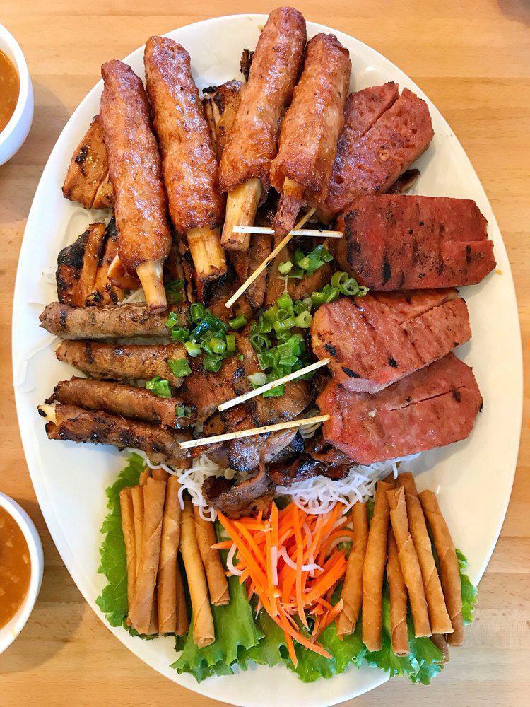Bon Mua Vietnamese Restaurant · Vietnamese · Noodles · Asian · Desserts · Breakfast
