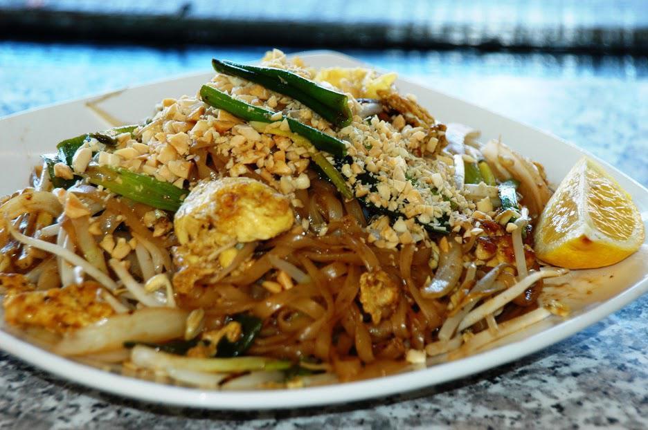 Chai Waii Chinese Food · Chinese · Chicken · Seafood · Noodles · Asian