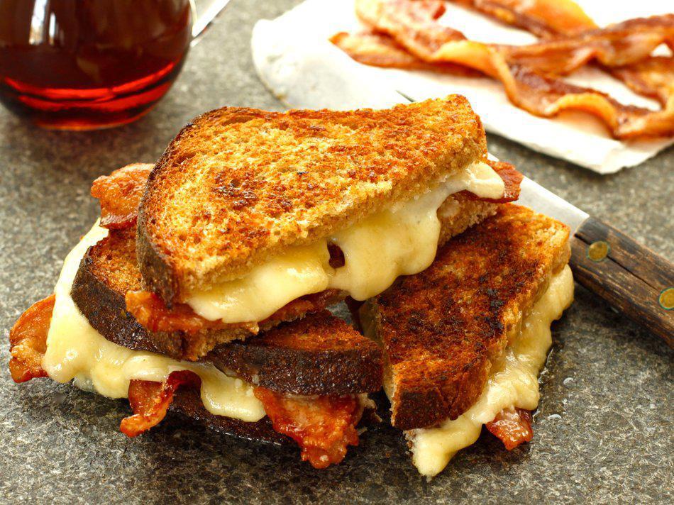 Grilled Cheese Heaven · Sandwiches · Burgers · Salad · Desserts · Takeout