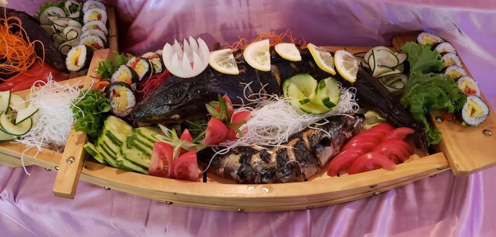 Sushi House (Roseville) · Sushi · Japanese · Salad
