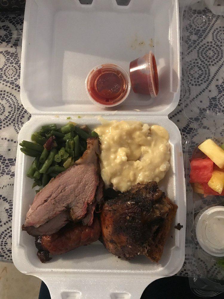 Hodel's Country Dining · Chicken · Desserts · Salad · Takeout