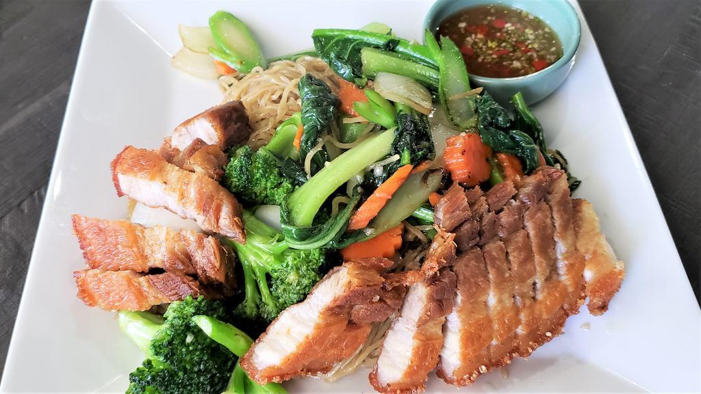 Rooster Rice & Noodles · Asian · Noodles · Chicken · Vegetarian