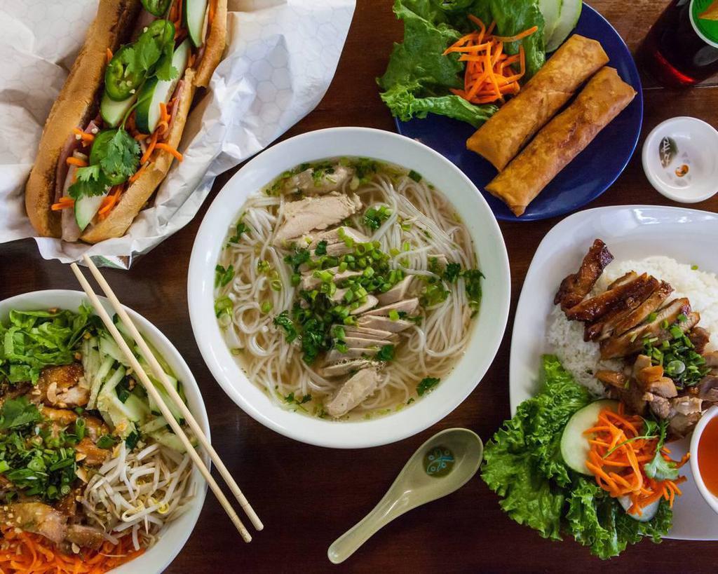 Saigon Eatery · Fast Food · Salad · Pho