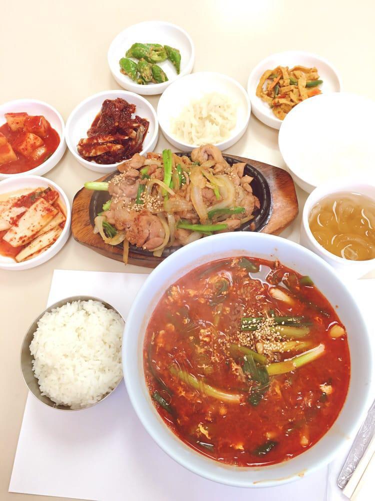 Go Hyang Jib · Korean · Noodles · Asian · Japanese