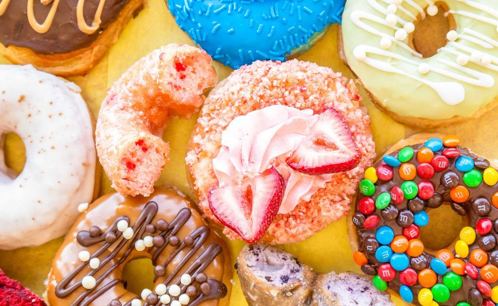 Colorado Donuts · Desserts · Breakfast · Smoothie · Sandwiches · Coffee