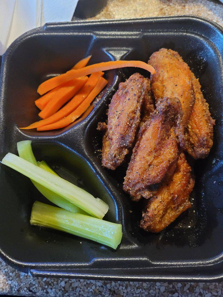 Wing legends · Chicken · American · Salad · Desserts
