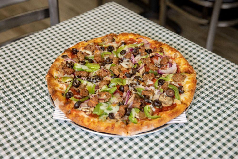 Zeppo's Pizza · Pizza · Sandwiches · Desserts · Salad