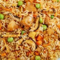 Chicken Fried Rice · shredded chicken,eggs,green onion,carrot,peas