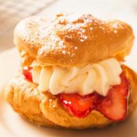 Strawberry Cream Puff · 