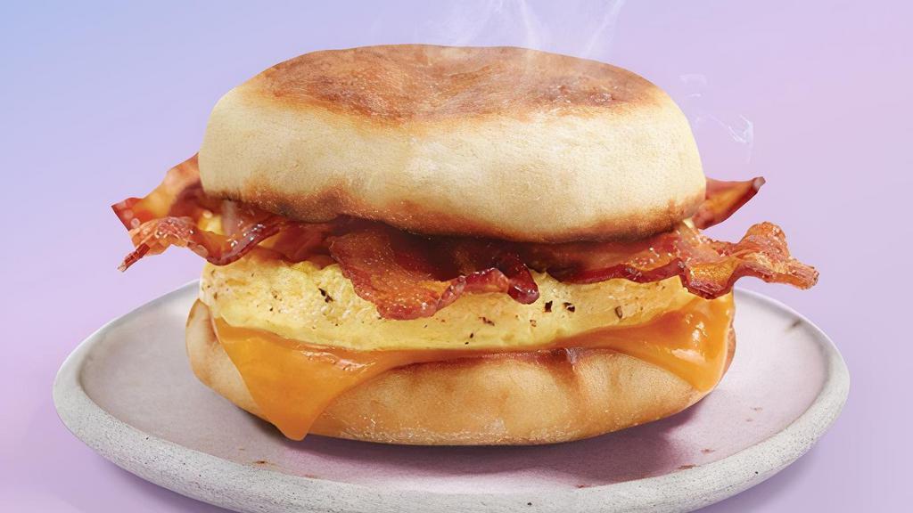 Sandwiches & Wraps|Bacon Egg Cheese English Muffin · Crispy bacon and fried egg topped with melted cheddar cheese on a toasted English Muffin. 400 Calories