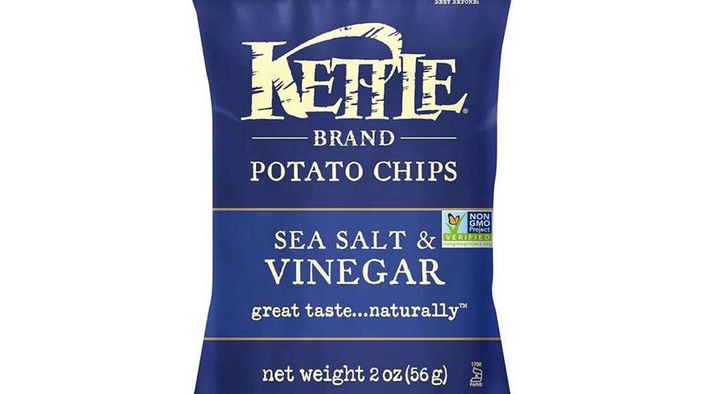Sides (Chips, Popcorn & Cookies)|Kettle Chips - Sea Salt And Vinegar · The perfect balance of zesty sea salt, a hint of tongue-puckering vinegar and satisfying crunch. 220 Calories