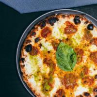 Neo Margherita · san marzano dop “polpa,” fior di latte, basil crumb, parmigiano, basil