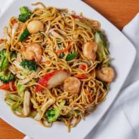 Seafood Chow Mein · Chow mein, scallop, shrimp and calamari with mixed vegetable.