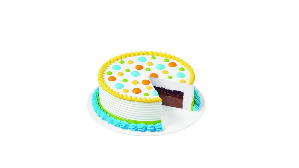 8 Inch Original Cake · Serves 8 to 10 slices
Chocolate soft serve on the bottom, fudge and crunch center, with vanilla soft serve on the top and sides.  Cakes with be of a general neutral primary colored cake.