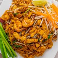 Pad Thai · Stir fried rice noodles, egg, bean sprouts and peanut.