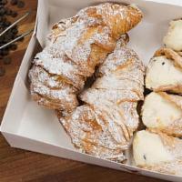 Buddy'S Favorites Box · Two Traditional Lobster Tails and four Classic Cannolis.