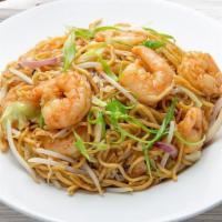 Shanghai Lo Mein · Choice of shrimp, chicken, beef, or vegetables with bean sprouts, scallions, cabbage, carrots.