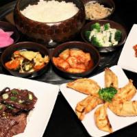 Family Meal (Cooked) · Comes with choice of 1 appetizer, 2 pounds of meat (cooked), side dishes, and rice.