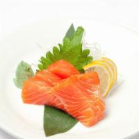 Salmon Sashimi · Five pieces