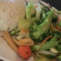 Broccoli Stir Fry · Choice of pork, beef or chicken stir fried with broccoli, carrot, mushroom in oyster sauce.