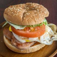 Spam & Egg Sandwich · 480 cal.