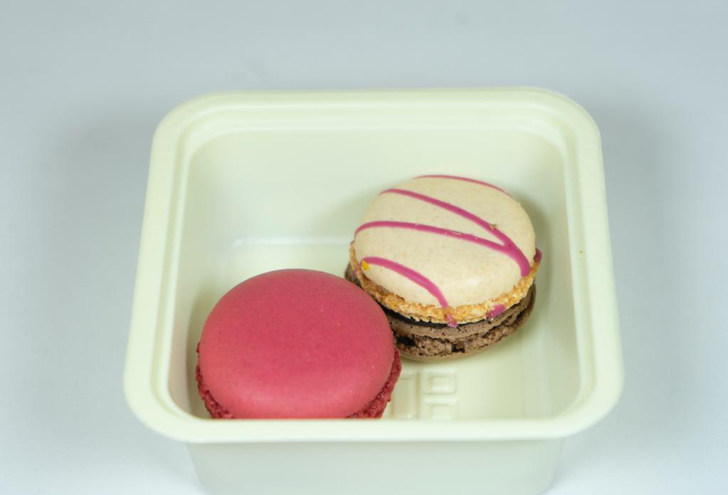 One Pc Macaron (Color Will Be Picked Randomly) · They are one bite size. Favor will be picked randomly.(Picture shows two pcs of macarons as an example) Thank you.