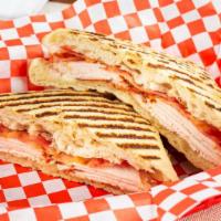 Times Square  · Cracked pepper Turkey,Bacon,Swiss Cheese,Thousand Island Dressing on Ciabatta bread