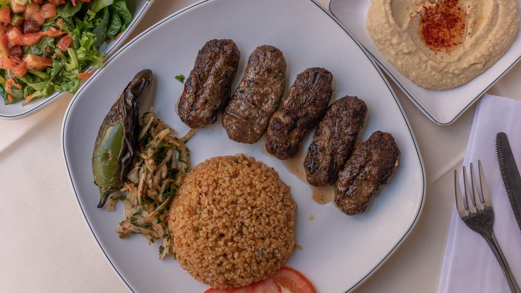 Kofte (Katlet) · Ground beef patties seasoned with minced onions and parsley.