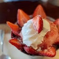 Strawberry Cake Cups · Strawberry with sour cake and caramel. Half pan 12 cups. Full pan 24 cups.