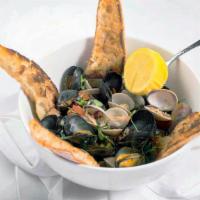 Steamed Clams & Mussels · 