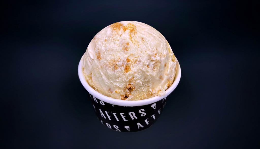 Cookie Butter · creamy speculoos ice cream with crushed speculoos cookies
