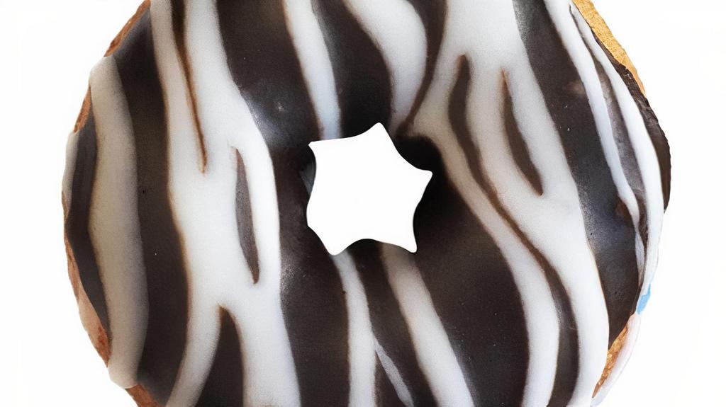 The Flip-Flop · Chocolate icing with vanilla drizzle